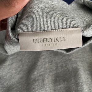 FOG ESSENTIALS GRAY LONG SLEEVE T-SHIRT